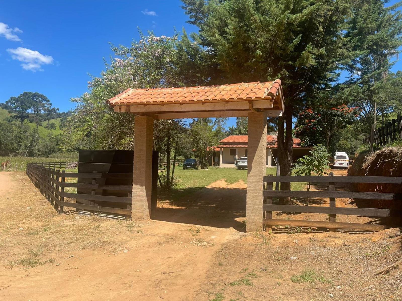 Casa de Férias Pe Da Serra - Sitio Em Campos Novos De *